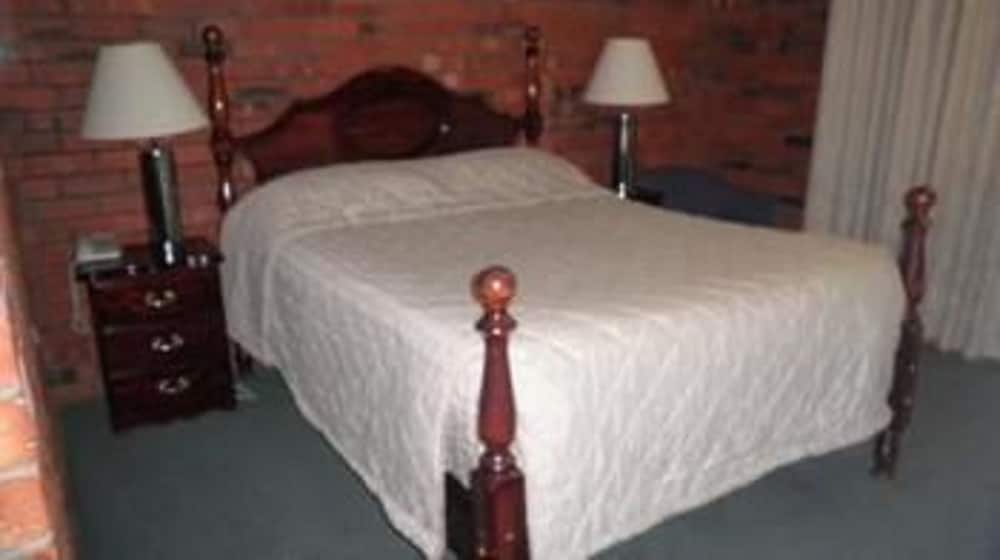 Standard Double Room photo 3