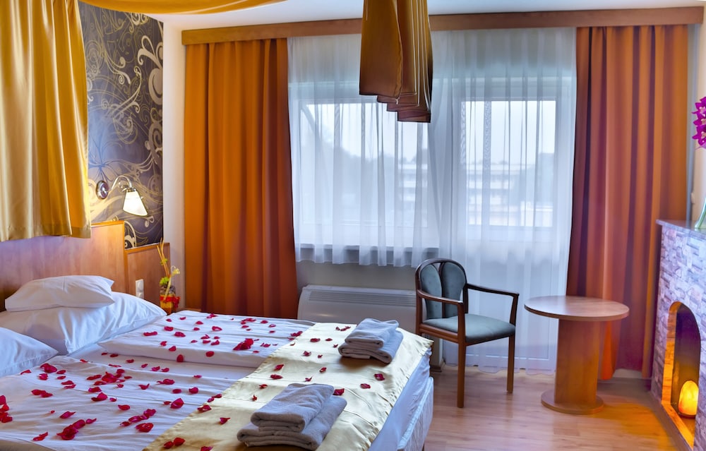 Superior Room - Photo 1