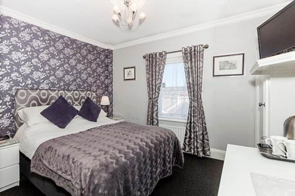 Standard Double Room photo 3