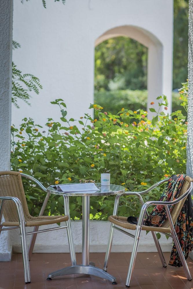 Relax in your private outdoor oasis!