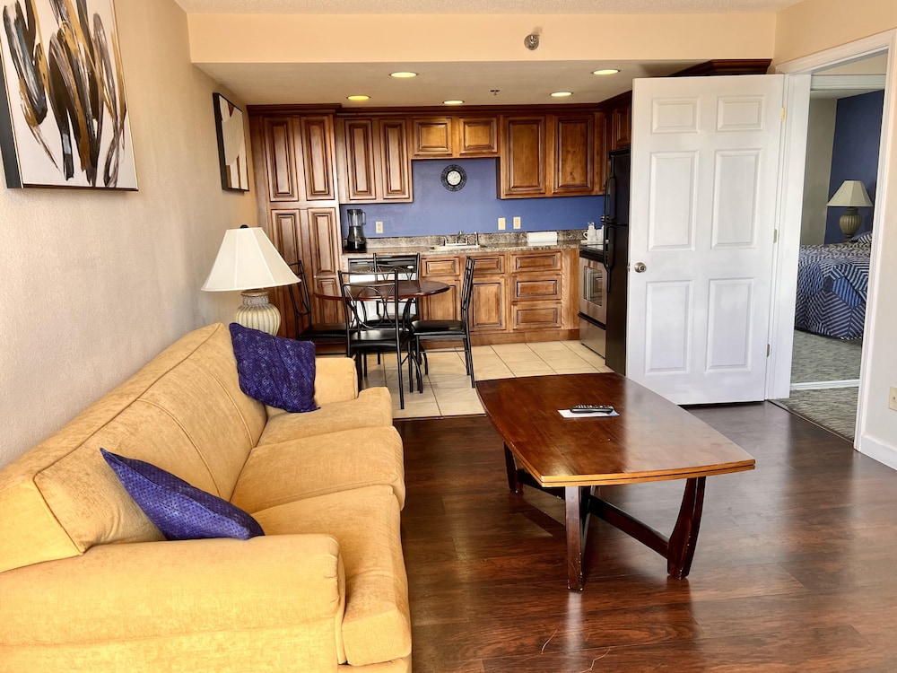 Condo, 1 Bedroom, Kitchen