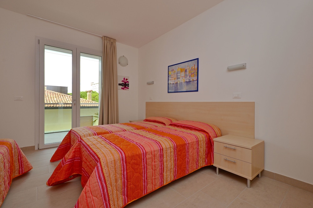 Apartment, 2 Bedrooms (C6) (A) photo 2