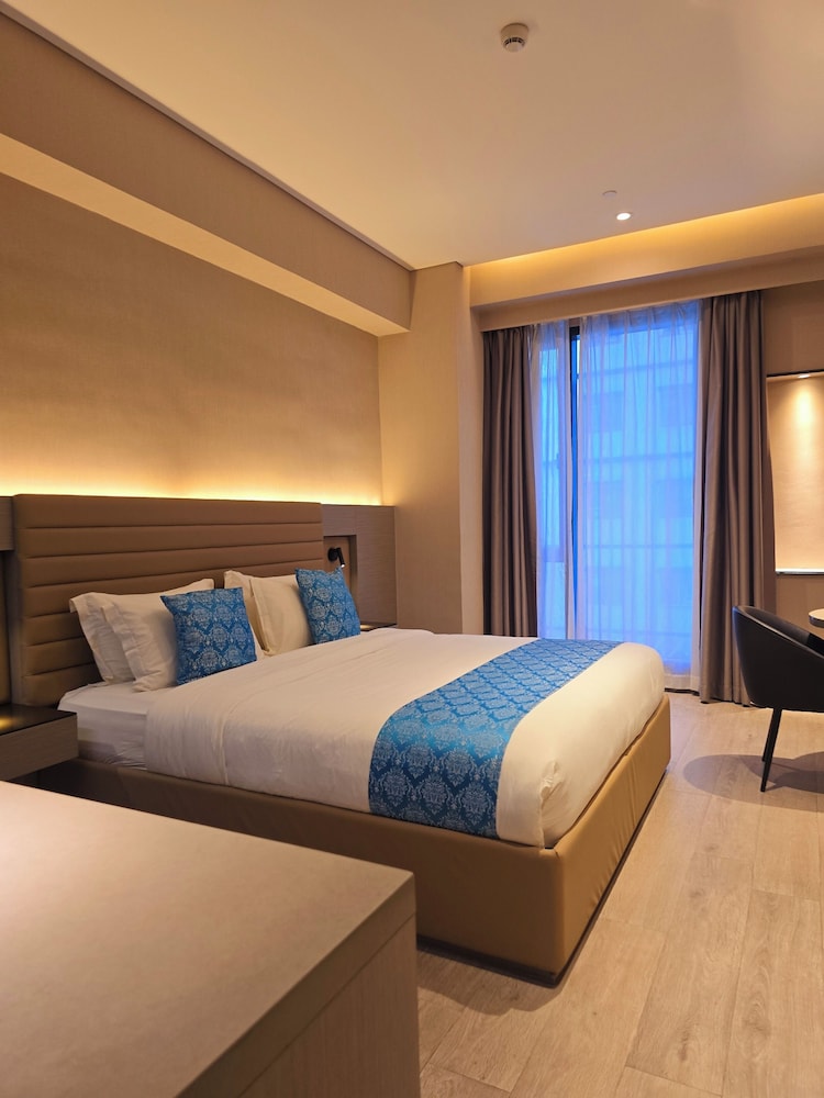 Executive Room, 1 King Bed photo 1
