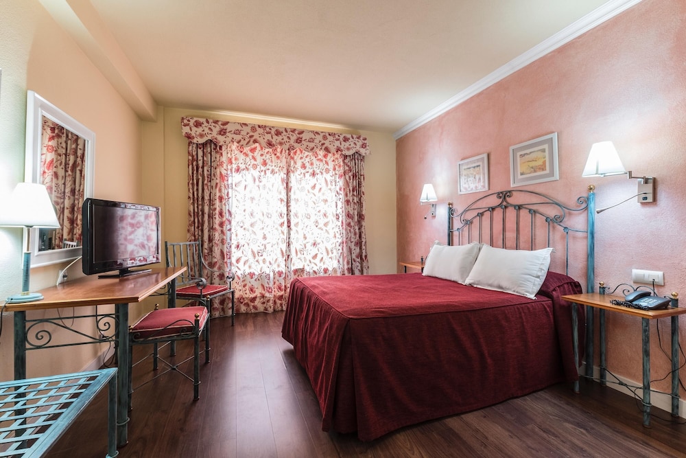 Double Room Single Occupancy