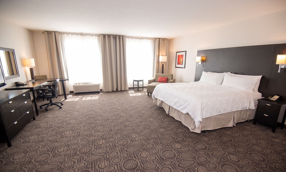 Standard Room, 1 King Bed - Photo 1