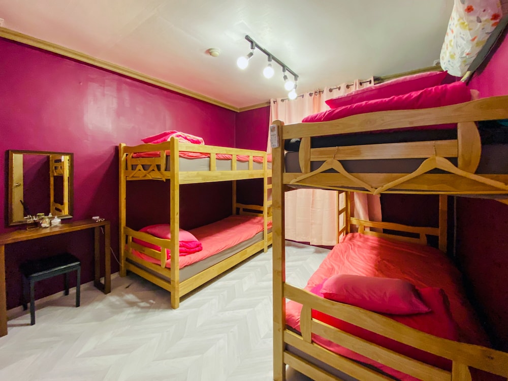 Shared Dormitory, Women only (4-person) photo 1