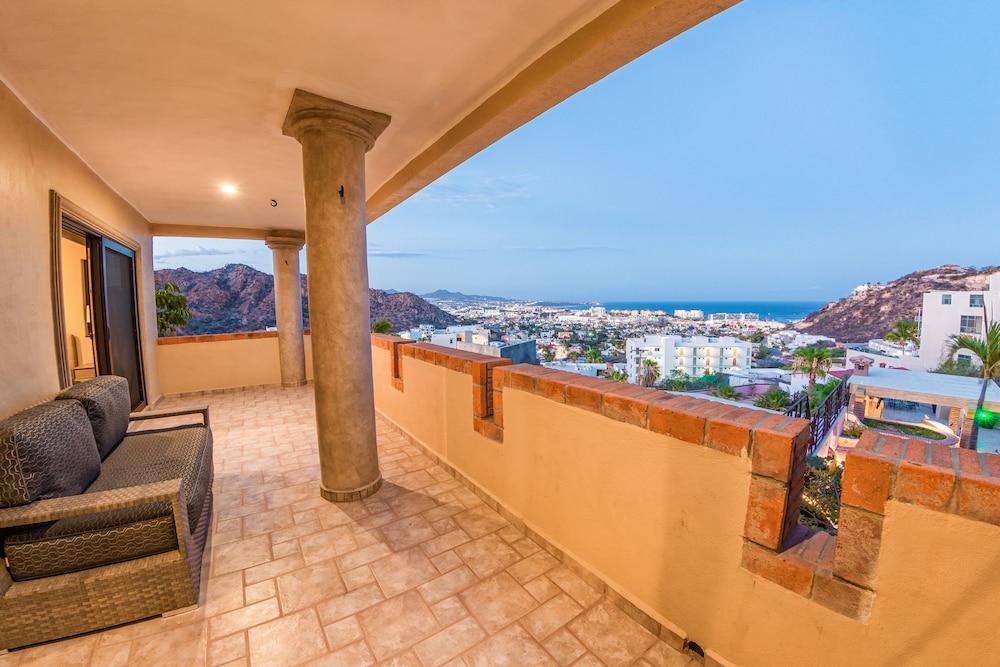 Junior Suite, Ocean View photo 3