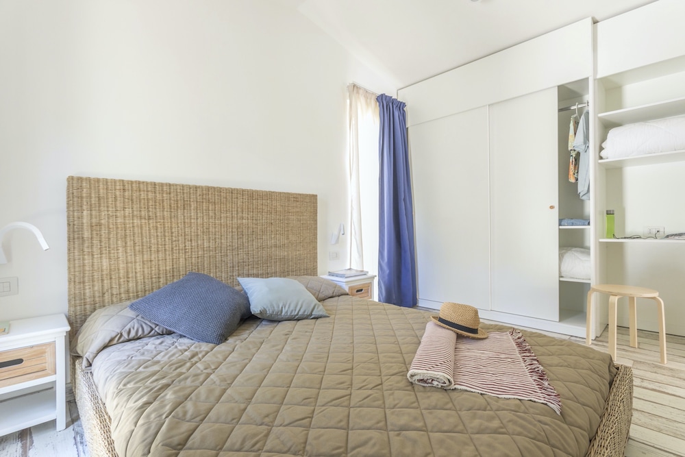Bungalow, 2 Bedrooms, 2 Bathrooms (external) photo 1