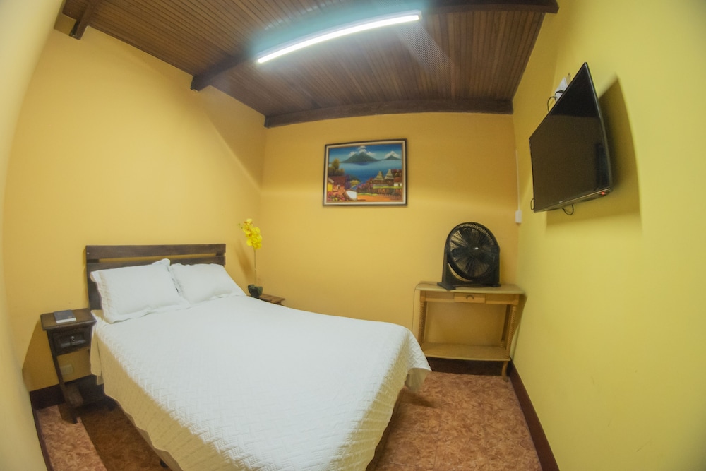 Basic Single Room photo 1