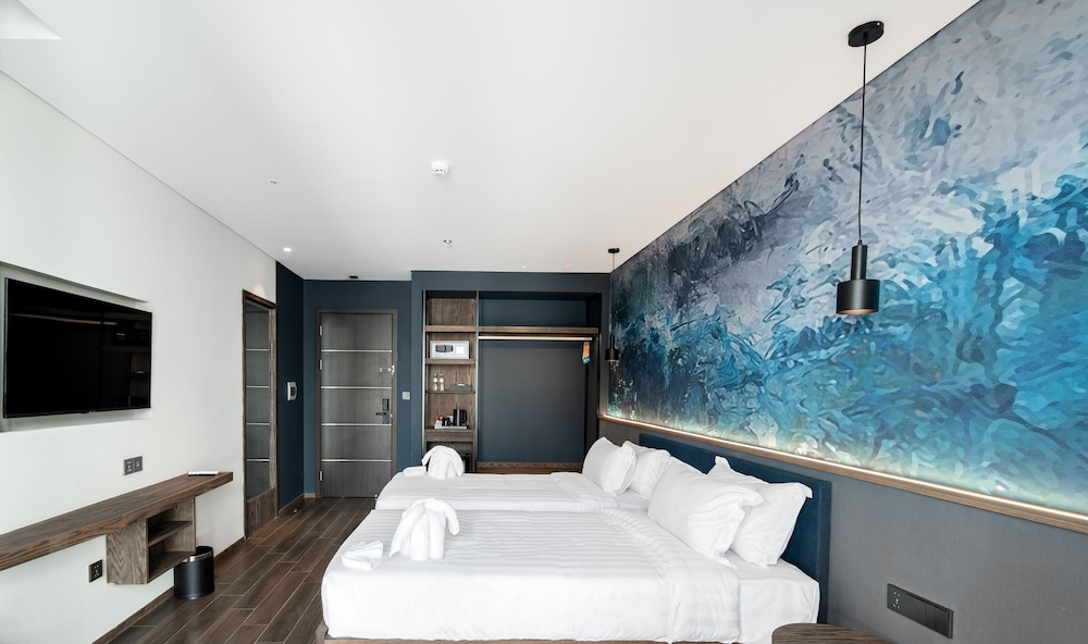 Deluxe Room, City View photo 1