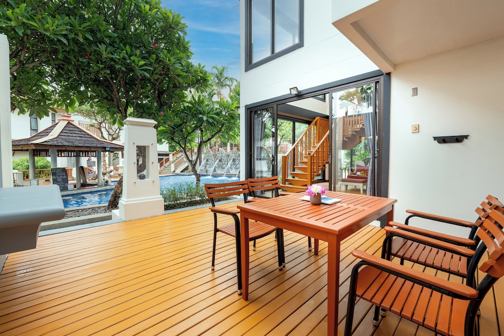 Two Bedrooms Duplex Pool Side - Photo 7