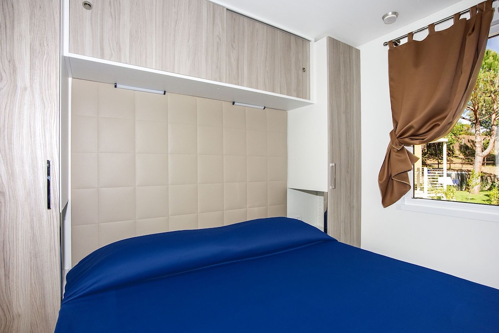Bungalow (Trendy) photo 1