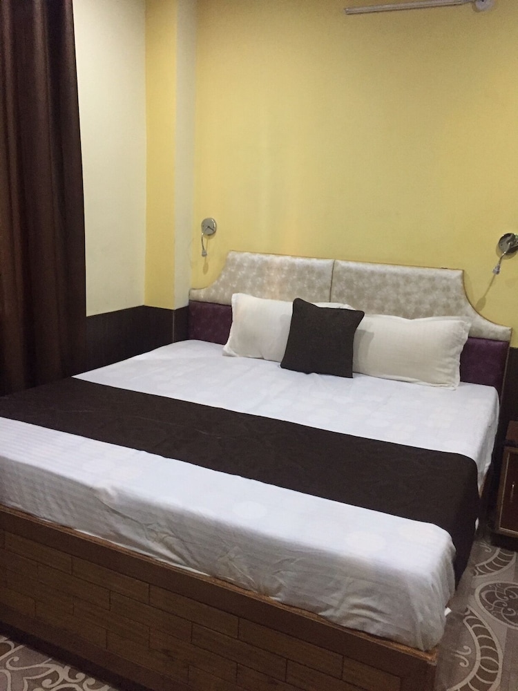 Super Deluxe Room