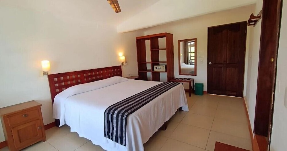 Comfort Double Room, Balcony, Partial Sea View photo 1