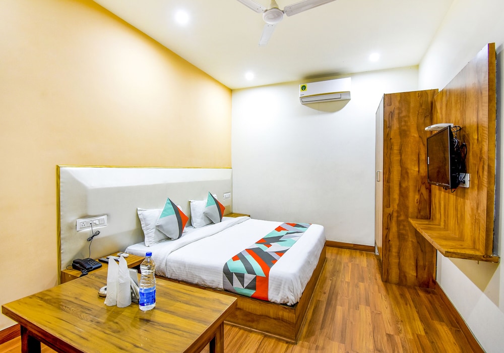 Deluxe Room - Photo 1