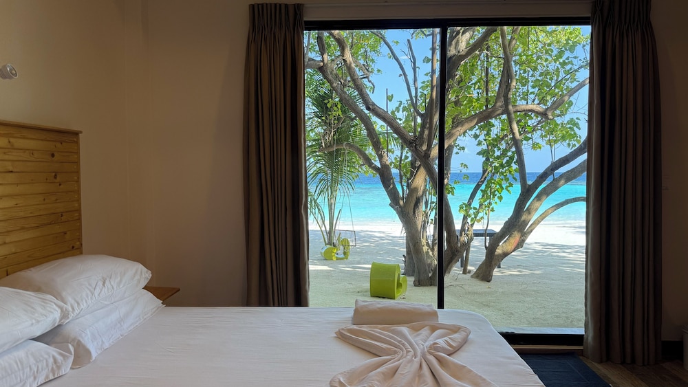 Deluxe Double Room, Sea View, Beachfront