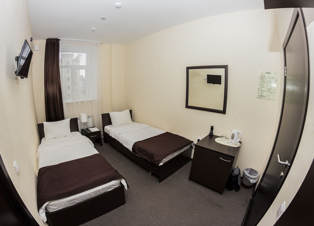 Standard Twin Room photo 2