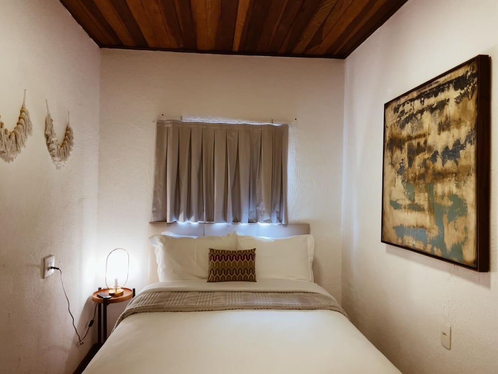 Basic Double Room (Bella 5)