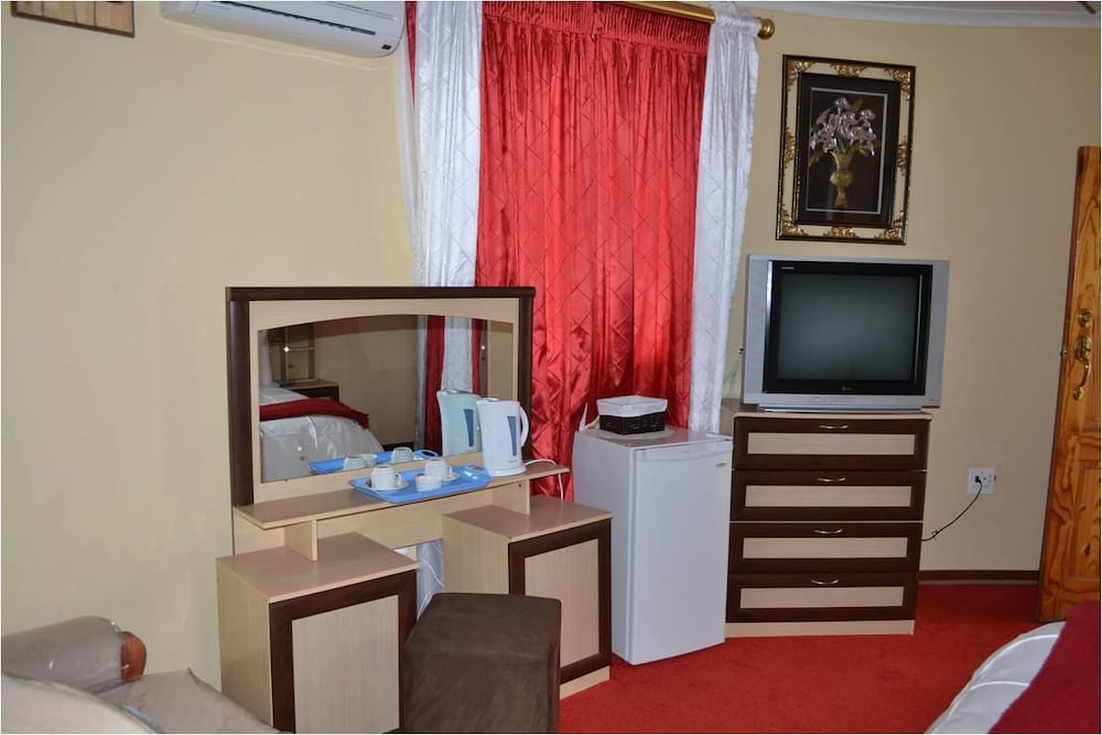 Executive Room (Queen) photo 2