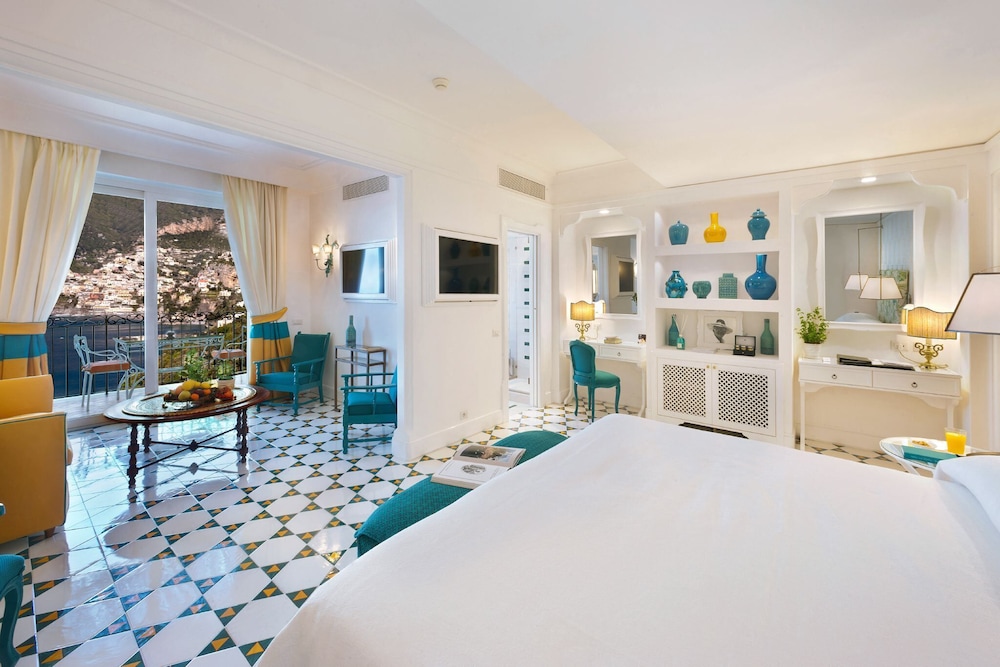 Signature Room photo 3