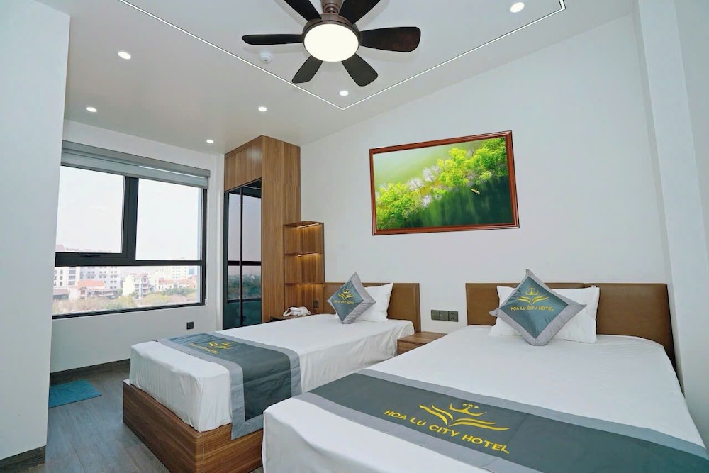 Deluxe Twin Room, City View