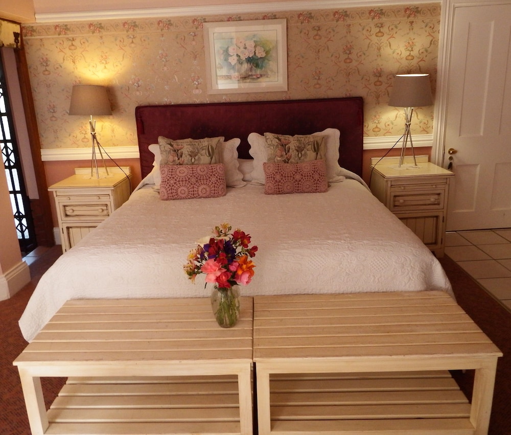 Deluxe Double Room, 1 King Bed (Rozen Honeymoon) photo 1