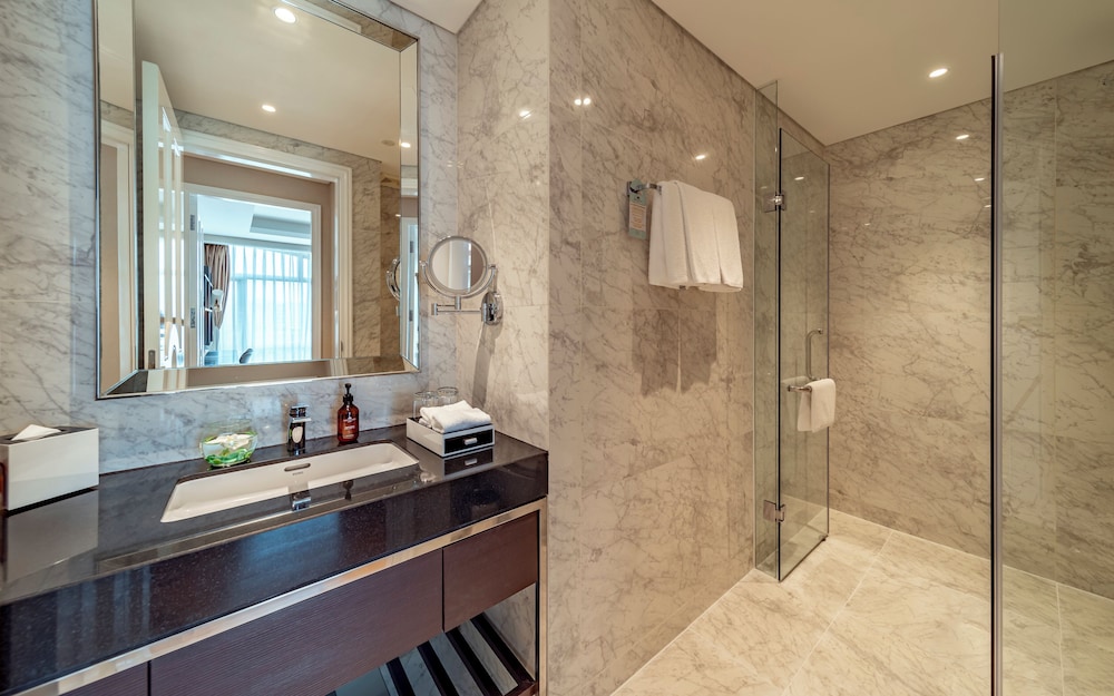 Grand Suite, City View photo 2