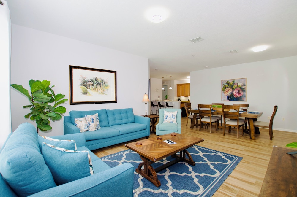 Premium Condo, 4 Bedrooms, 2 Bathrooms, Resort View