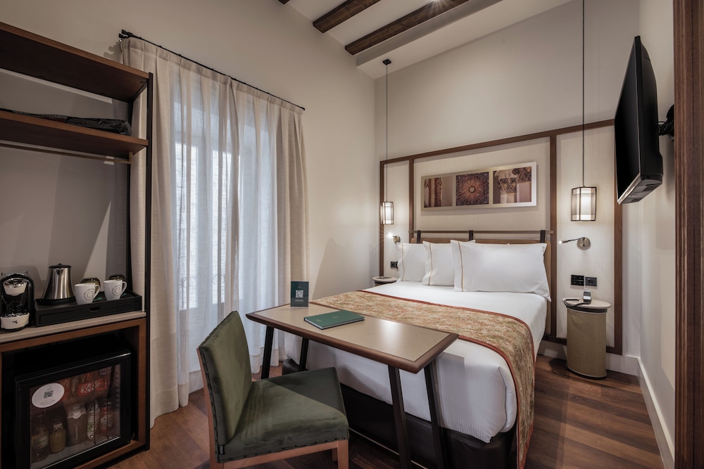 Habitación Individual Premium (Arte Original)