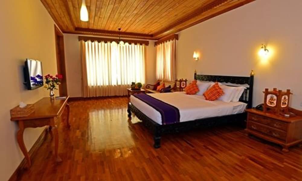Villa photo 2