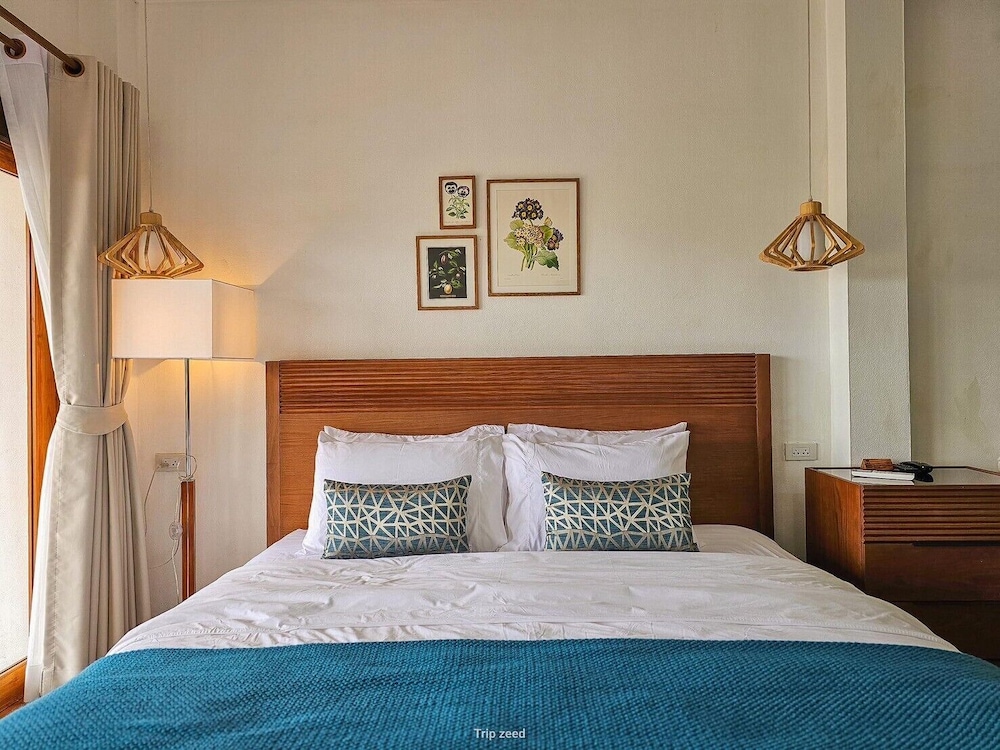 Deluxe Double Room, Hill View