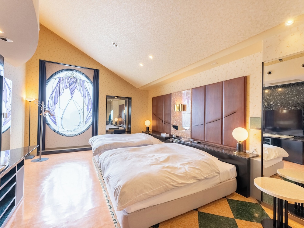 Top Floor Special Room with Pool and Sauna, Non Smoking