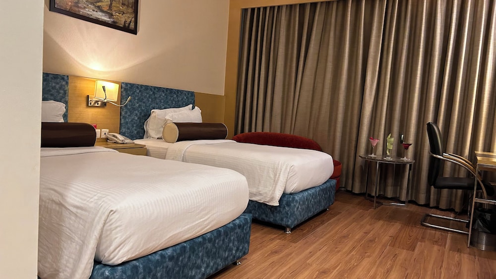 Superior Twin Room - Photo 4