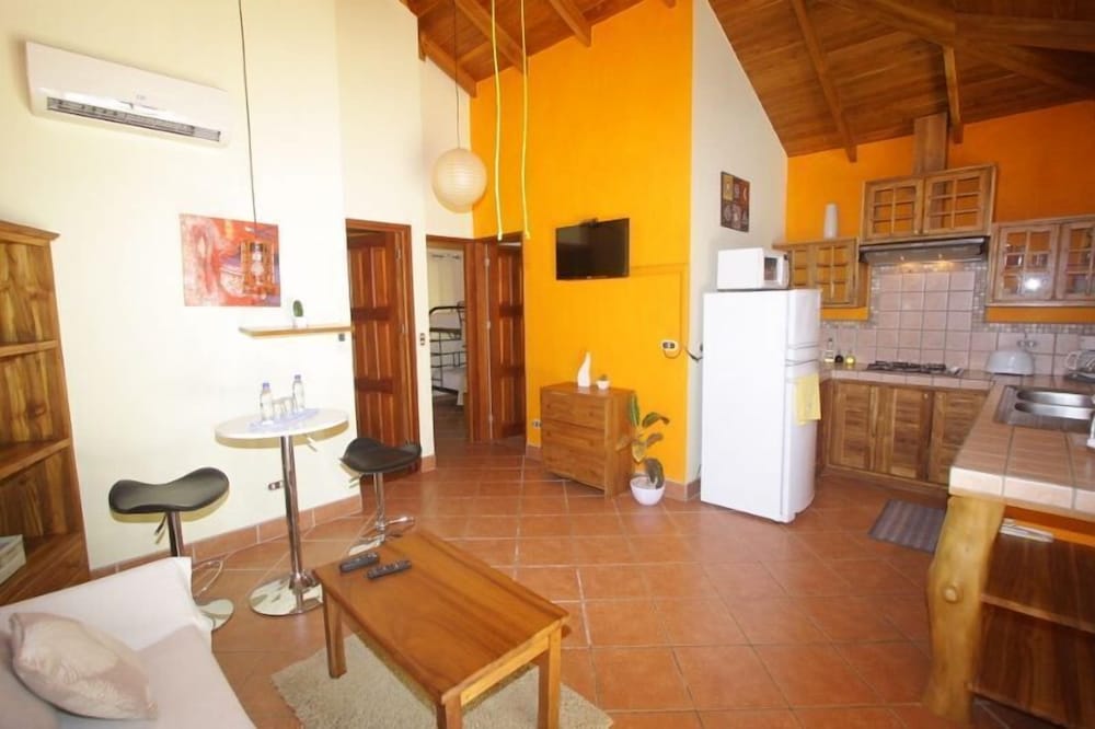 Deluxe Bungalow photo 2