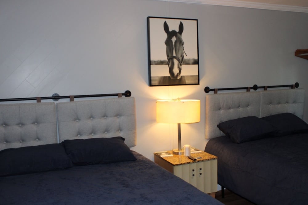 Room, 2 Queen Beds, Non Smoking