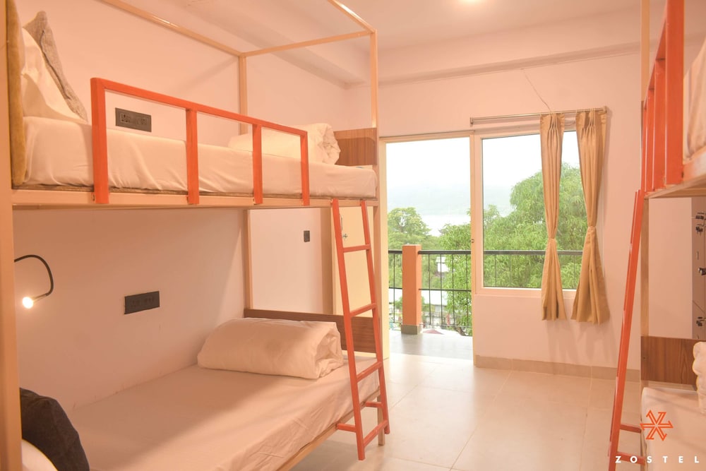 Deluxe Shared Dormitory, Balcony photo 3
