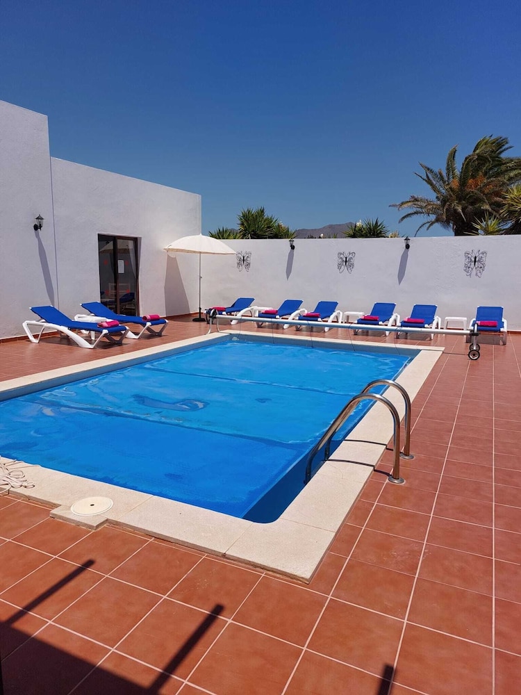 Villa Georgiana Geräumige Ruhige 4-Bett-Unterkunft Mit Privatem Pool Für 8 Personen, Foto 5