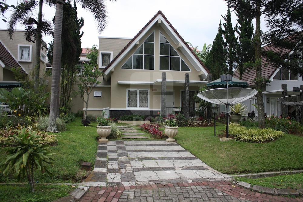 Villa, 4 Bedrooms photo 2