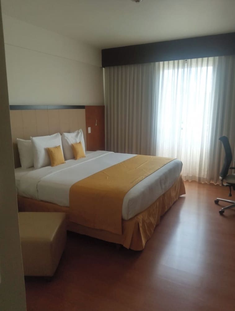 Superior Double Room Single Use, City View photo 1