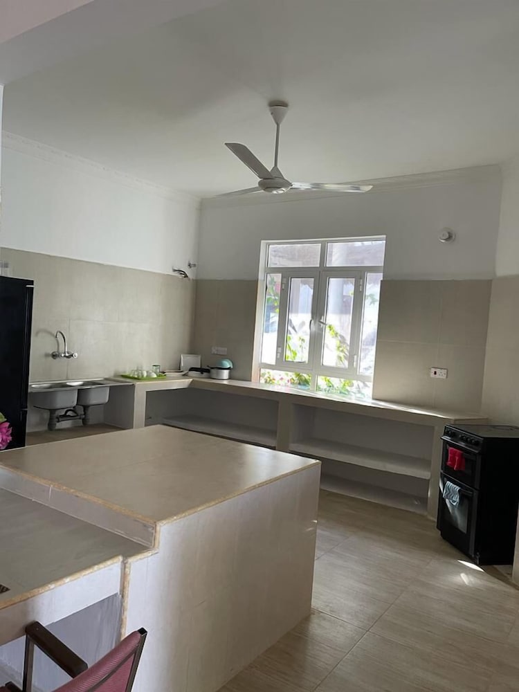 Exclusive Apartment photo 2