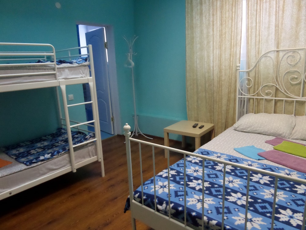 Family Room, Private Bathroom (№5)