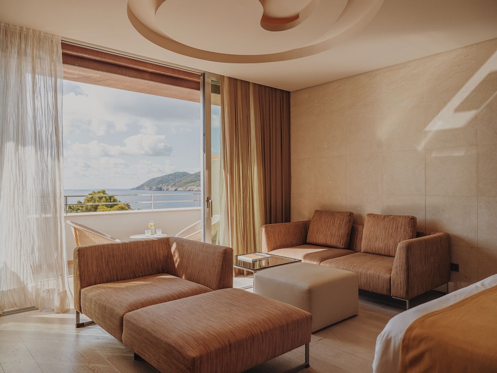 Studio Suite, Terrace, Sea View - Photo 4