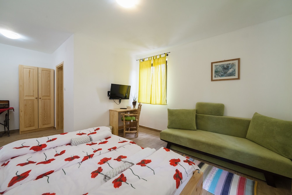 Deluxe Double Room - Photo 6