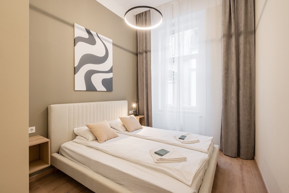 Superior Apartment