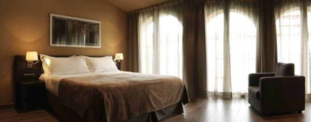 Superior Double Room - Photo 3