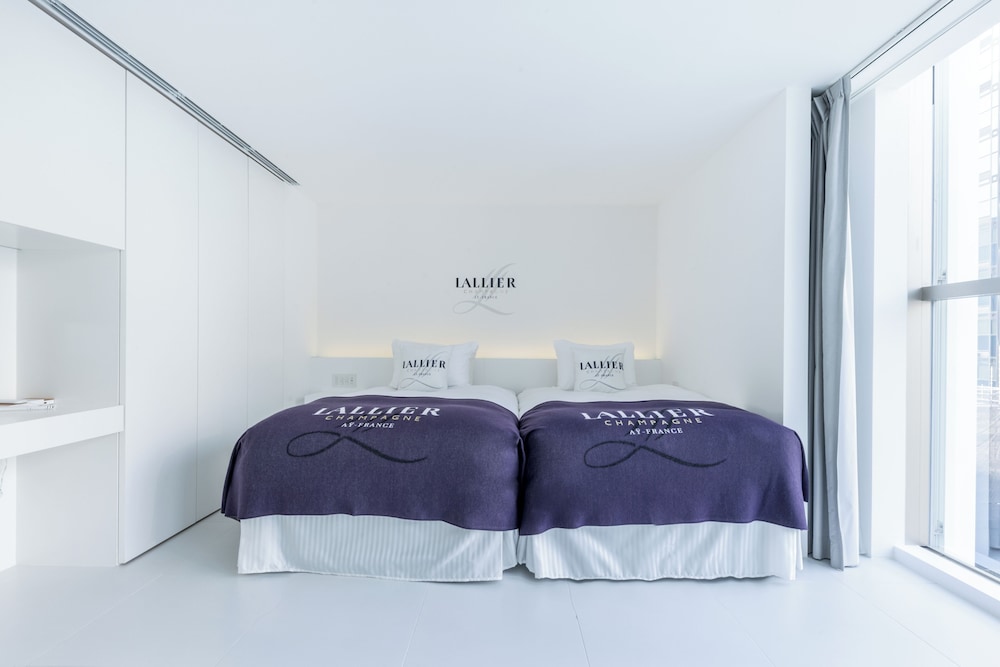Deluxe Twin Room, Non Smoking (4F-10F)