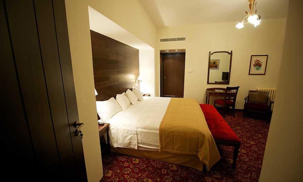 Premium Single Room