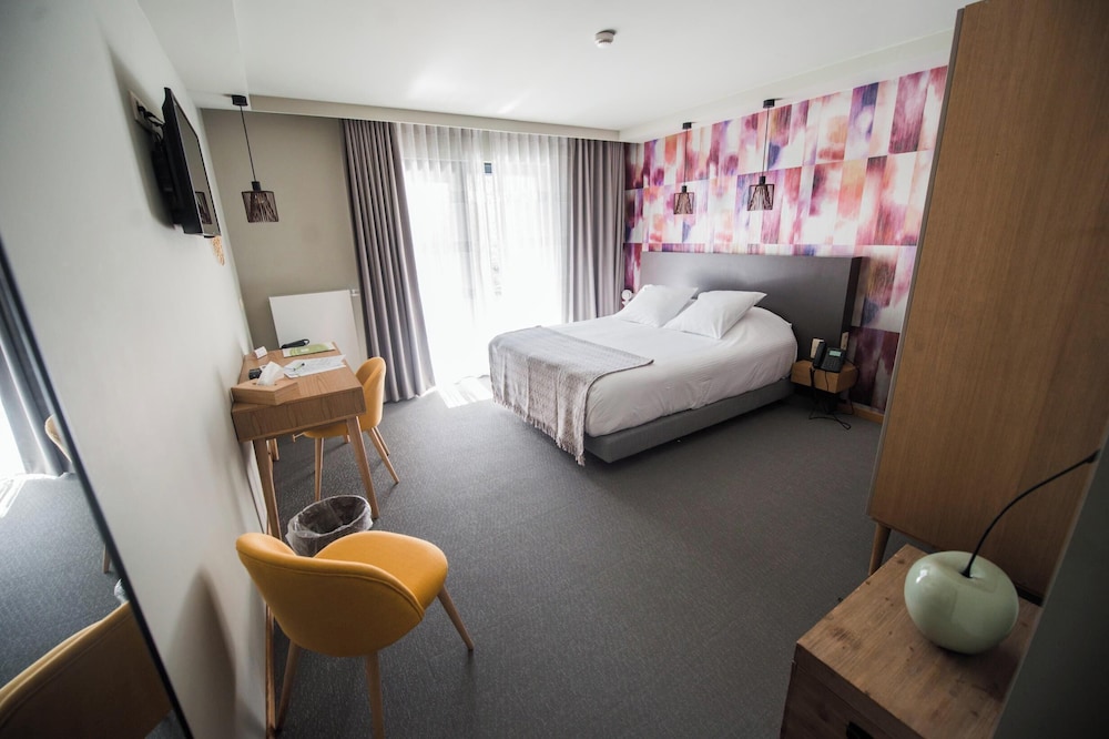 Standard Double Room, Balcony, Lake View photo 2