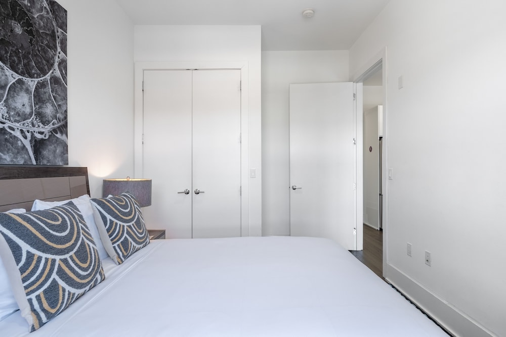 Premium Apartment, 1 Bedroom, Kitchen, City View photo 3