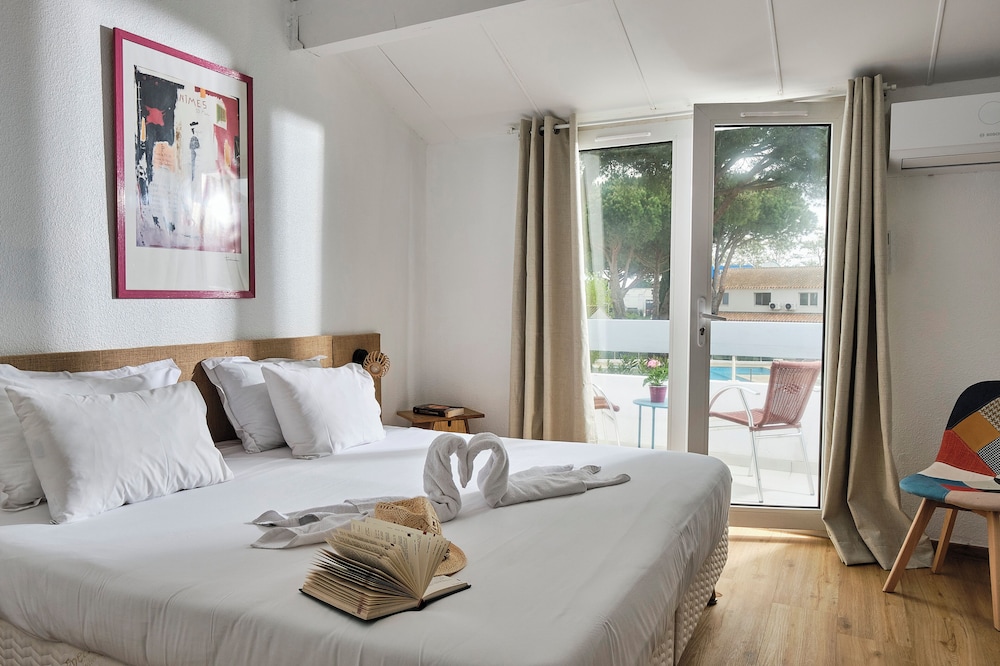 Double Room - Photo 1